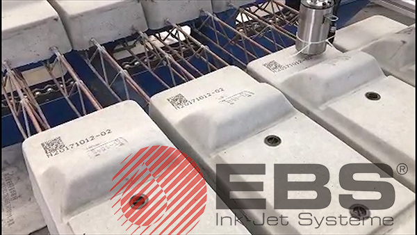 軌枕標識解決方案 EBS-1500在線大字符噴碼機